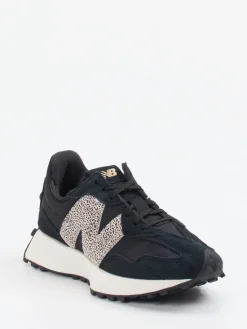 – Sneaker aus Veloursleder*New Balance Hot