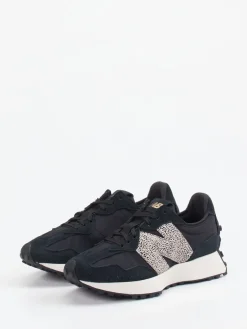 – Sneaker aus Veloursleder*New Balance Hot