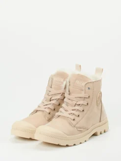 – Stiefeletten aus Nubukleder*Palladium Sale