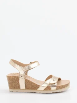 Damen Panama Jack – Keilsandalette aus Metallicleder goldfarben