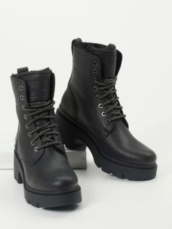 – Schnürstiefelette aus Lammleder*Panama Jack Clearance