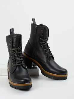 – Stiefelette aus Kalbleder*Panama Jack