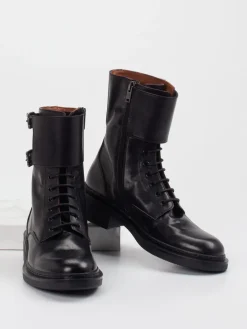 – Schnürboots aus Lammleder glänzend*Pantanetti Clearance