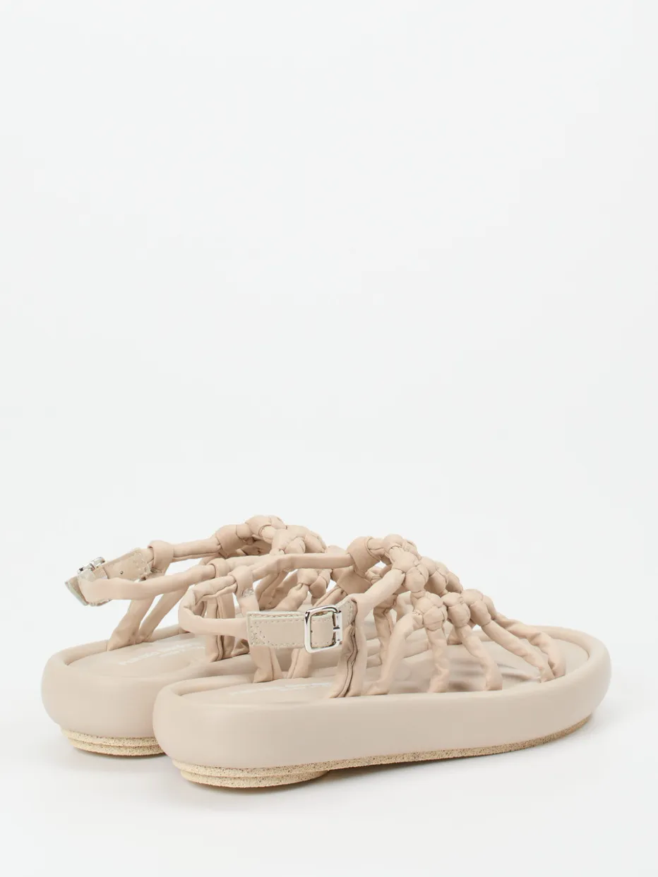 – Riemchensandale aus Lammleder*Patrizia Bonfanti New