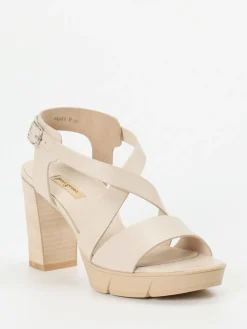 – Plateau-Sandaletten aus Kalbleder*Paul Green Sale