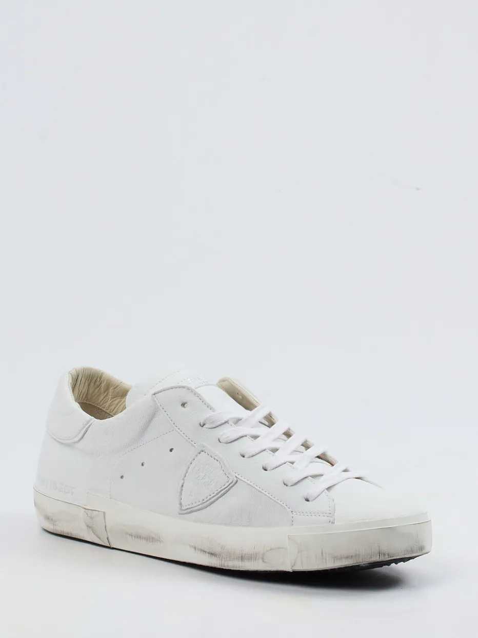 – Sneaker aus Kalbleder Used-Look*Philippe Model Outlet