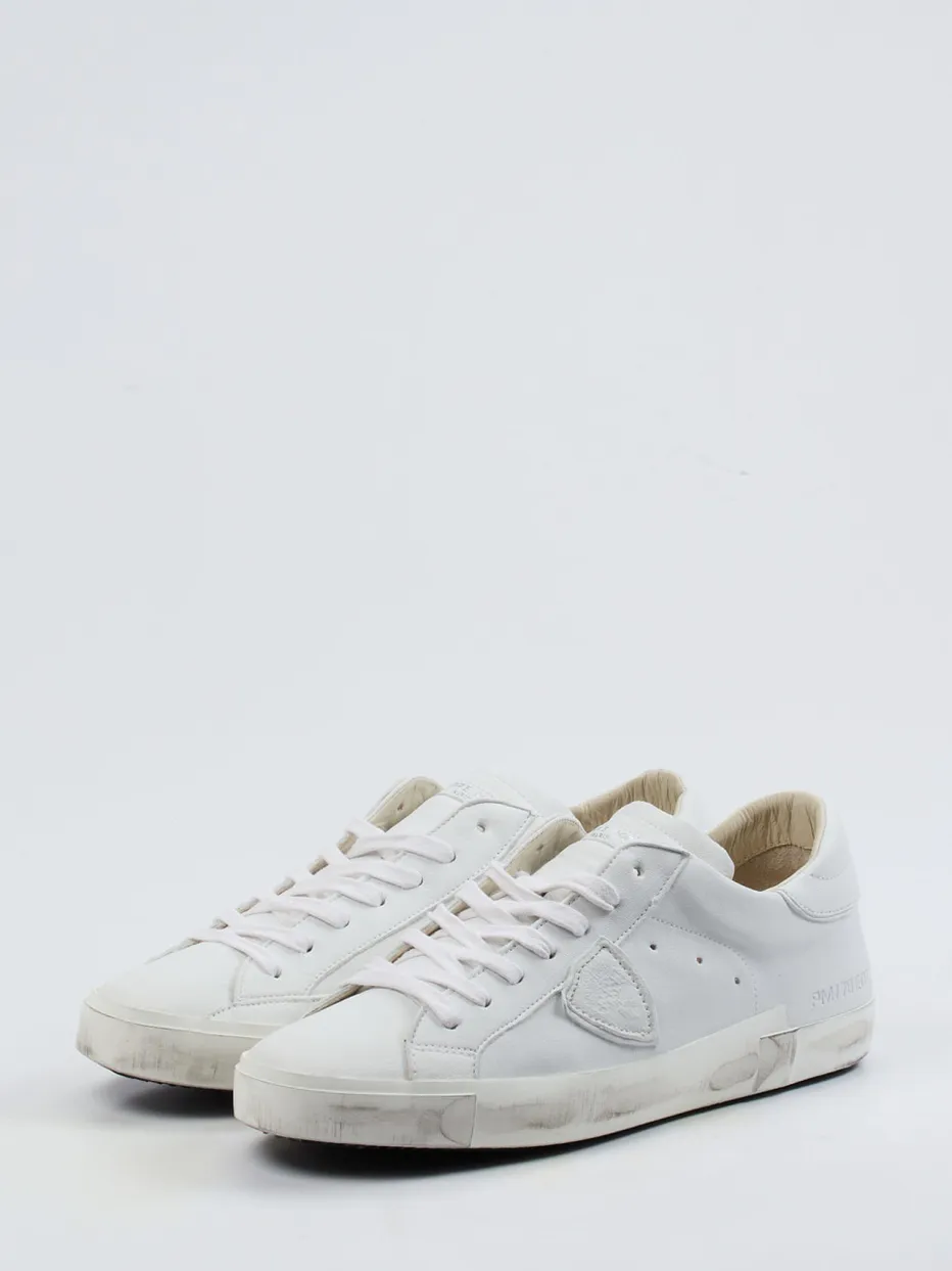 – Sneaker aus Kalbleder Used-Look*Philippe Model Outlet