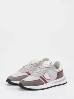 – Sneaker aus Veloursleder*Philippe Model