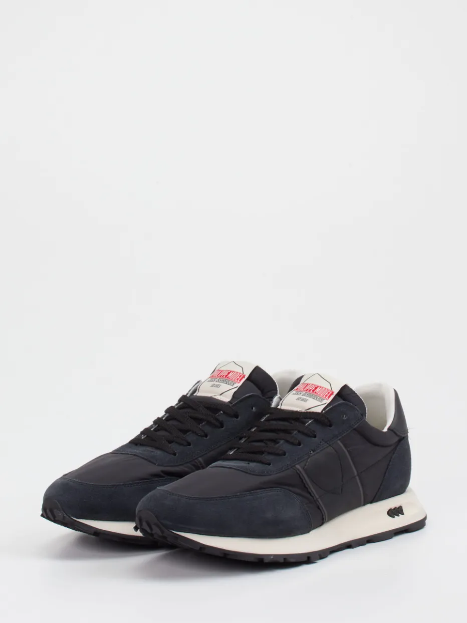 – Sneaker aus Veloursleder und Nylon*Philippe Model New