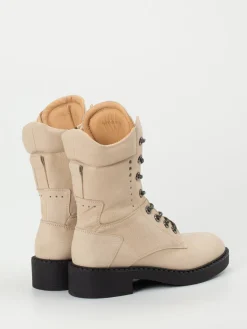 – Schnürboots aus Kalbleder*Piedi Nudi