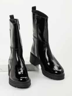 – Stiefeletten aus Lackleder*Piedi Nudi Outlet