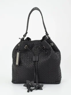 – Bucket Bag aus Flechtleder*Pons Quintana New