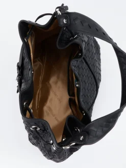 – Bucket Bag aus Flechtleder*Pons Quintana New