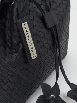 – Bucket Bag aus Flechtleder*Pons Quintana New