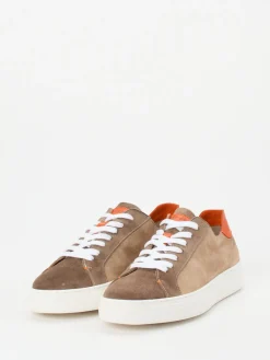 – Sneaker aus Ziegenleder in Taupe-Orange*Quarvif