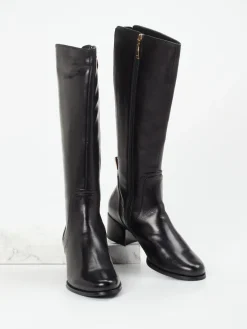 – Kniehohe Stiefel aus Lammleder*Ralph Harrison Sale