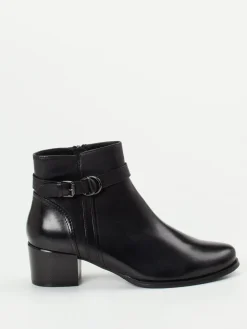 – Stiefelette aus Kalbleder*Ralph Harrison Best