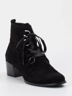 – Stiefelette aus Veloursleder*Ralph Harrison Hot