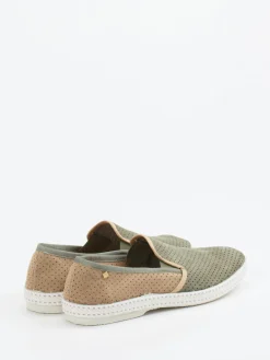 – Slipper aus Veloursleder in Salbei*Rivieras Clearance