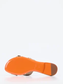 Damen Santoni – Slides aus Kalbleder mit Kontrastsohle