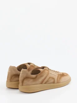– Sneaker aus Veloursleder in Sandbeige*Santoni New