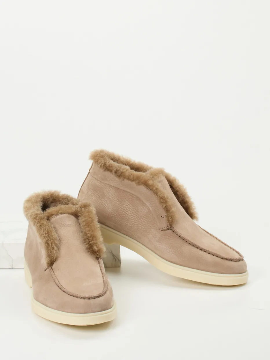 – Stiefelette aus Kalbleder mit Lammfellfutter*Santoni New