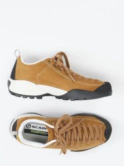 – Approach-Schuhe aus Veloursleder cognac*Scarpa New