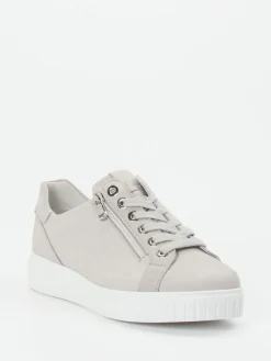 – Sneaker aus Nubukleder in Hell*Semler