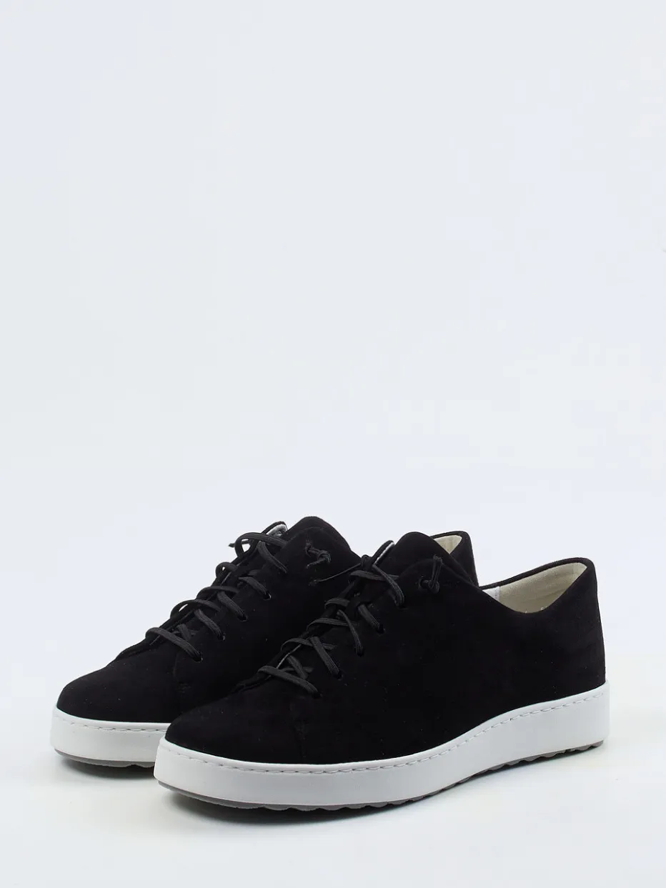 – Sneaker aus Veloursleder*Semler New