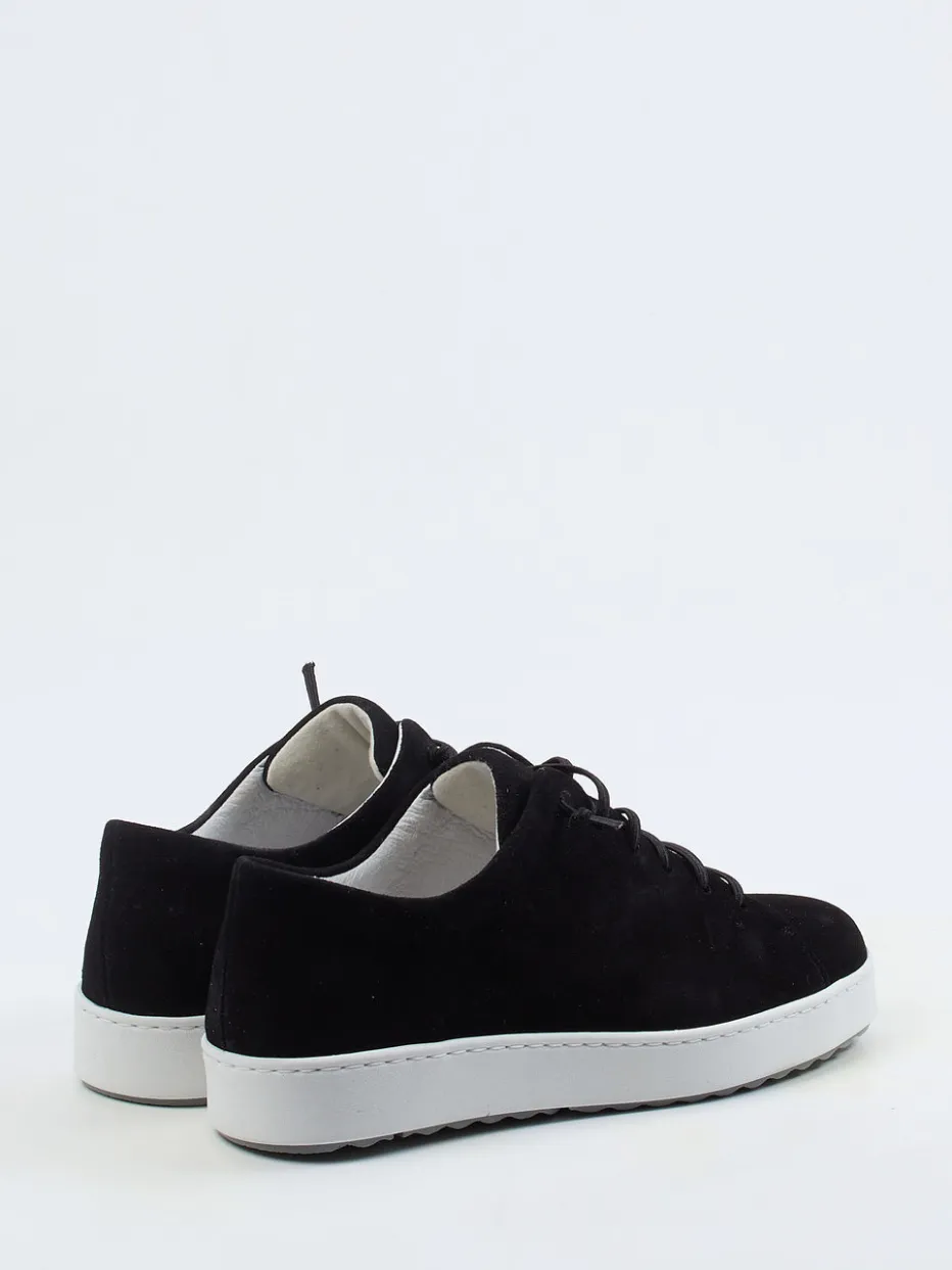 – Sneaker aus Veloursleder*Semler New