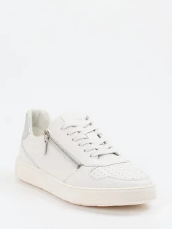 – Low-Top Sneaker aus Kalbleder Offwhite*Sioux