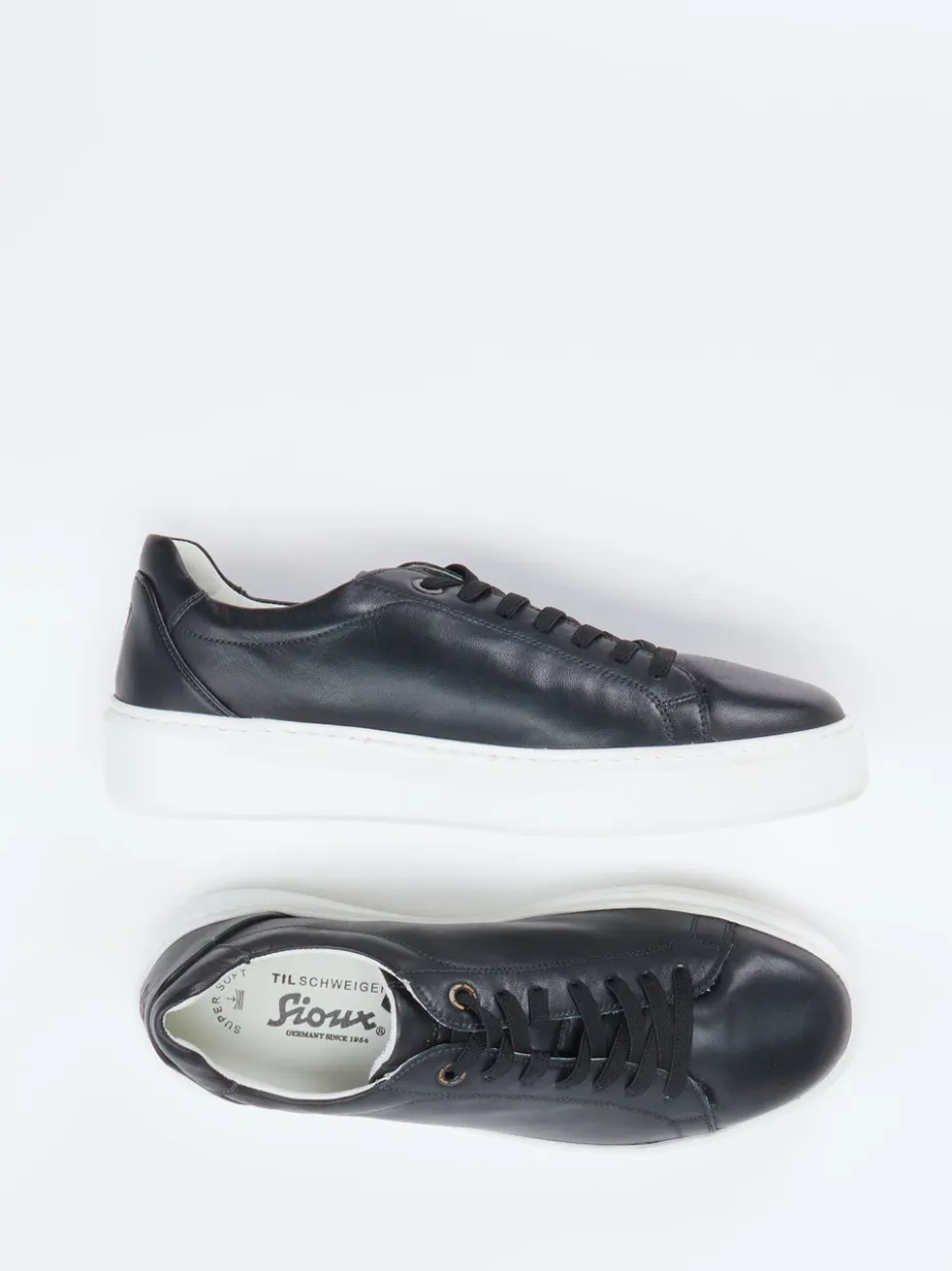 – Sneaker aus Kalbleder in Tief*Sioux Sale