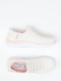 Damen Skechers – Slip-On Sneaker aus Mesh-Textil creme