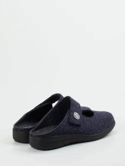 – Hausschuhe aus Filz in Dunkel*Solidus Online