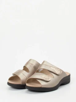 – Komfort-Pantoletten aus Metallicleder champagner*Solidus Best