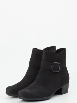 – Stiefelette aus Nubukleder in*Solidus Hot