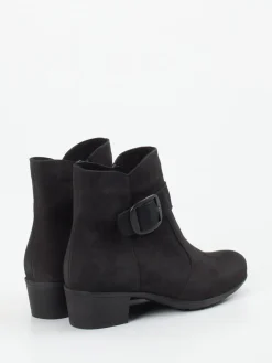 – Stiefelette aus Nubukleder in*Solidus Hot