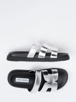 – Slides aus Synthetikleder in*Steve Madden Discount