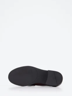 – Loafer aus Lackleder in Bordeaux*Strategia Sale