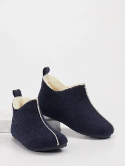 – Filzhausschuhe aus Filz in Dunkel*Thies New