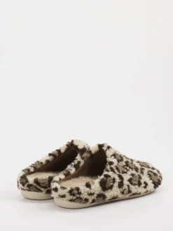 – Hausschuhe aus Textil in Leoprint-Optik*Thies Sale