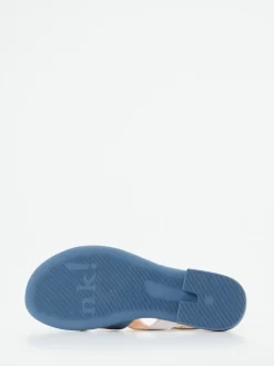 – Riemchensandalen aus Kalbleder in Pastell*Think Clearance