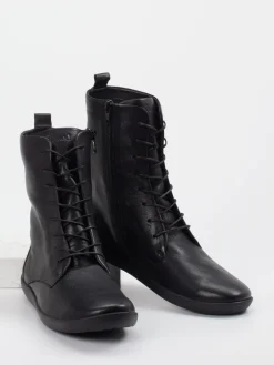 – Schnür-Boots aus Ziegenleder*Think Discount