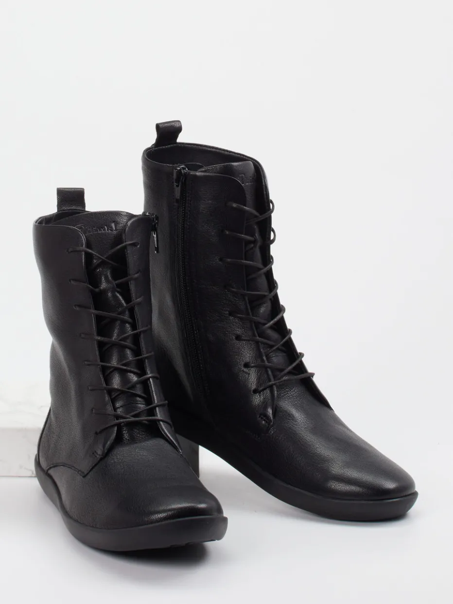 – Schnür-Boots aus Ziegenleder*Think Discount