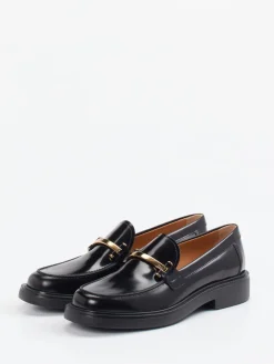 – Loafer aus Hochglanzleder in*Tod's Best