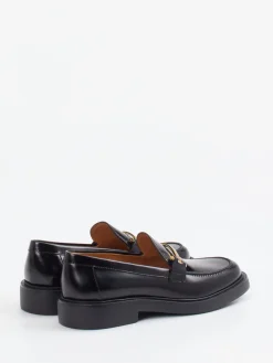 – Loafer aus Hochglanzleder in*Tod's Best