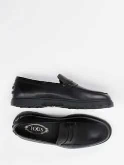 – Loafer aus Kalbleder in*Tod's Online