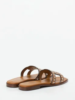 – Slides aus Kalbleder mit Nietenbesatz*Tod's Discount