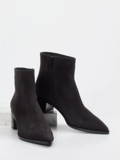 – Ankle Boots aus Veloursleder anthrazit*Truman's Best
