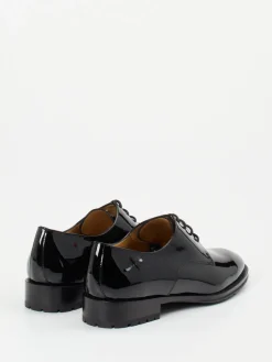 – Derby-Schnürschuh aus Lackleder*Truman's Hot